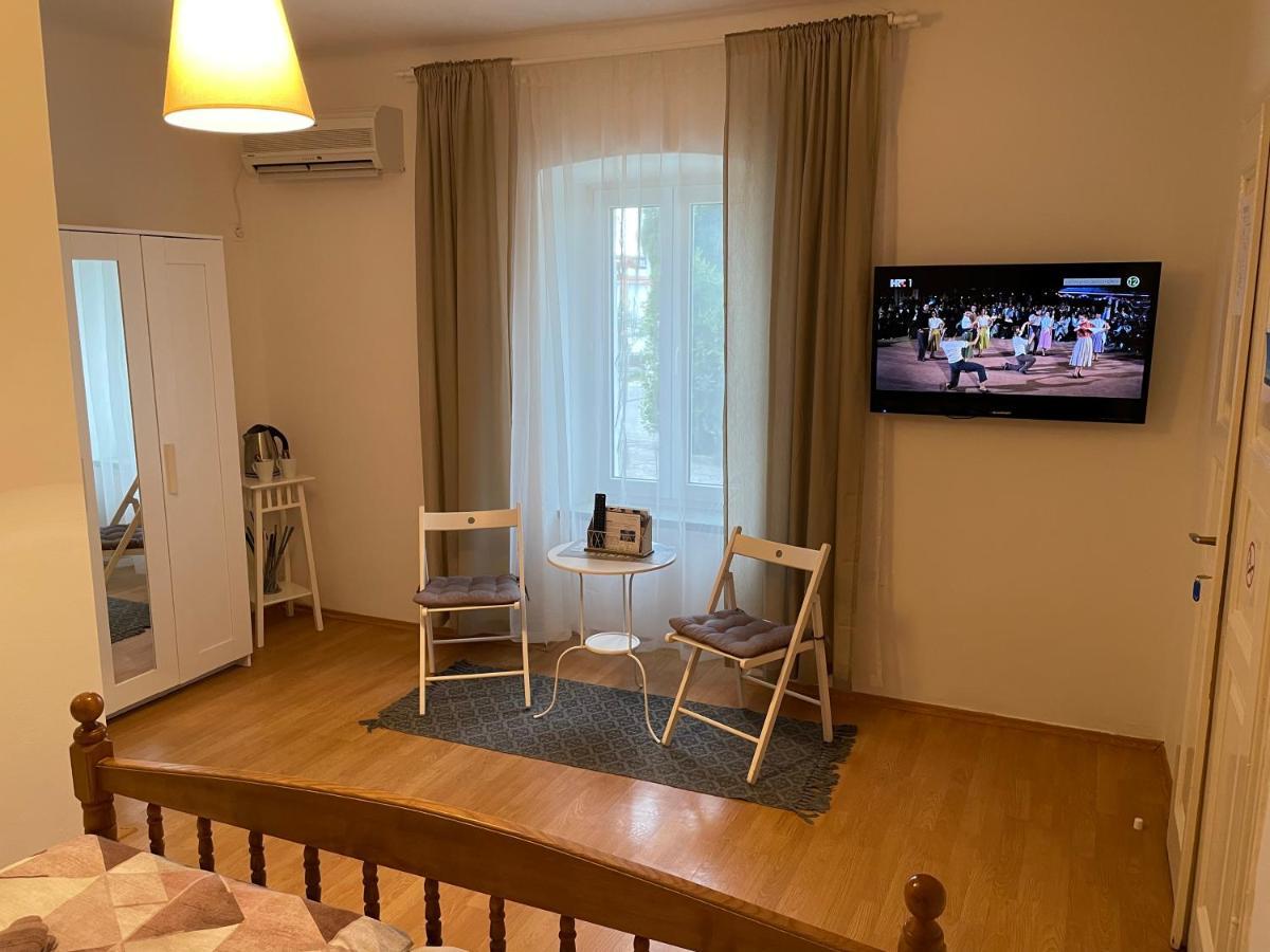 Hotel Nine Sveti Juraj Extérieur photo