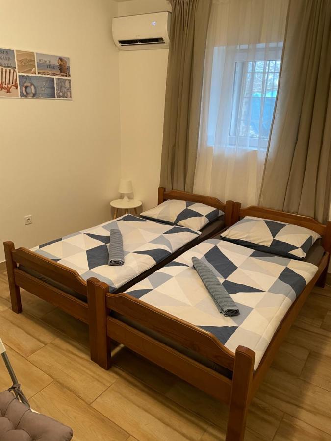 Hotel Nine Sveti Juraj Extérieur photo